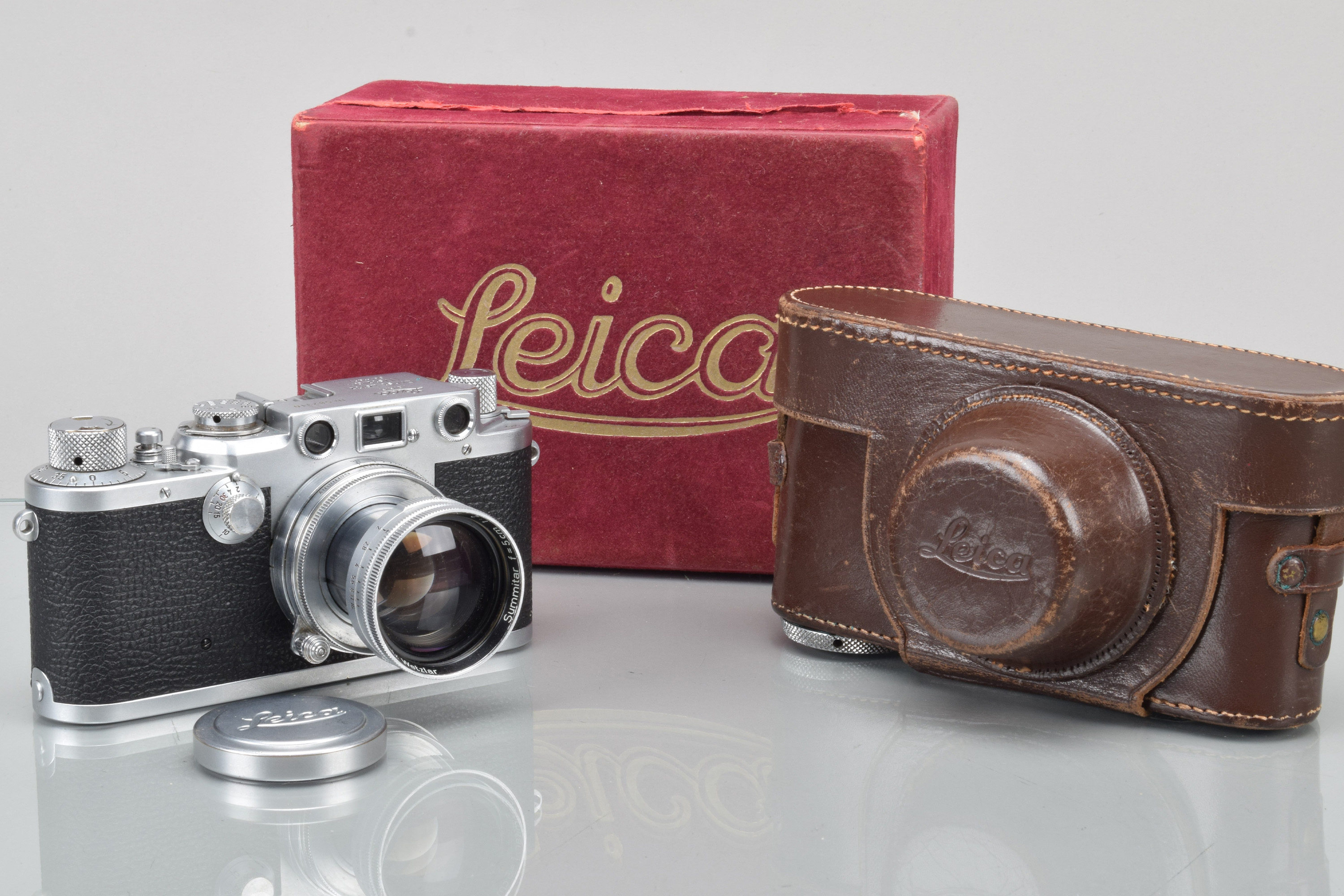 Photographica & Cameras Auction