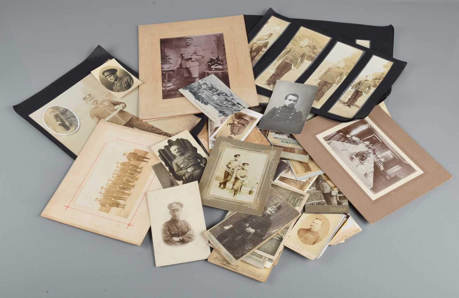 Lot 81 - Carte de Viste & Cabinet Cards of Gentlemen in Military Uniform