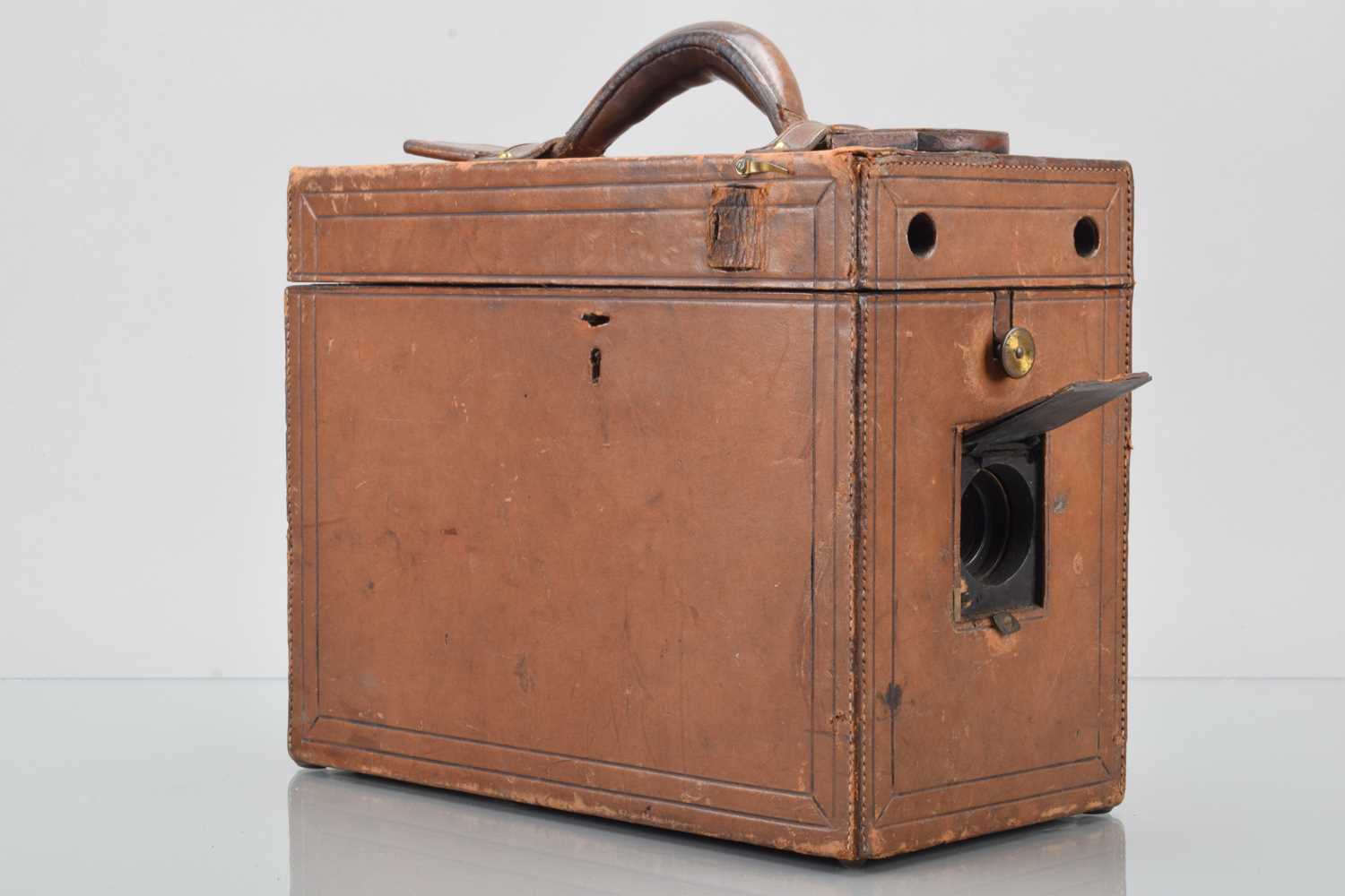 Lot 117 - A R J Beck ''Suitcase'' Quarter Plate Detective Camera
