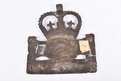 Lot 82 - An 18th Century lead Hand in Hand Fire Office firemark