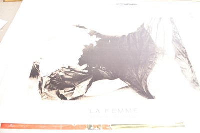 Lot 30 - A collection of Artist and Gallery Posters