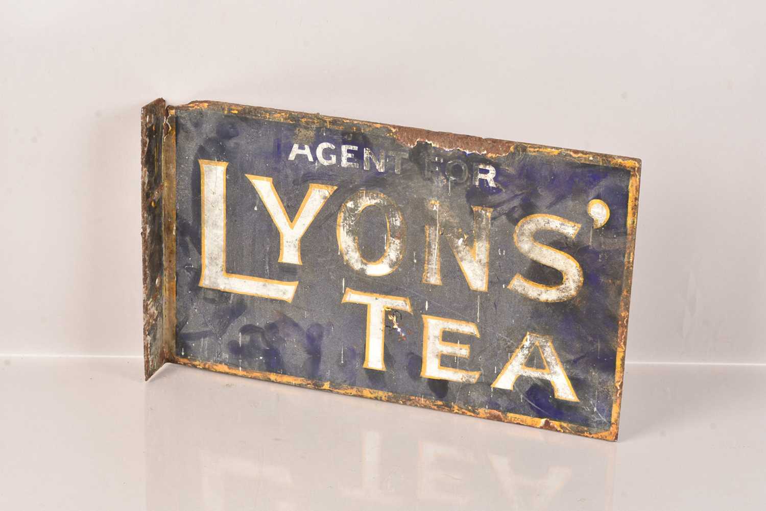 Lot 97 - Lyon's Tea