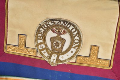Lot 113 - A set of Masonic Royal ARC Mariner items