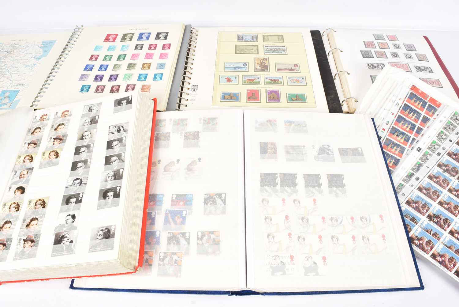 Lot 125 - An extensive collection of British and World Stamps