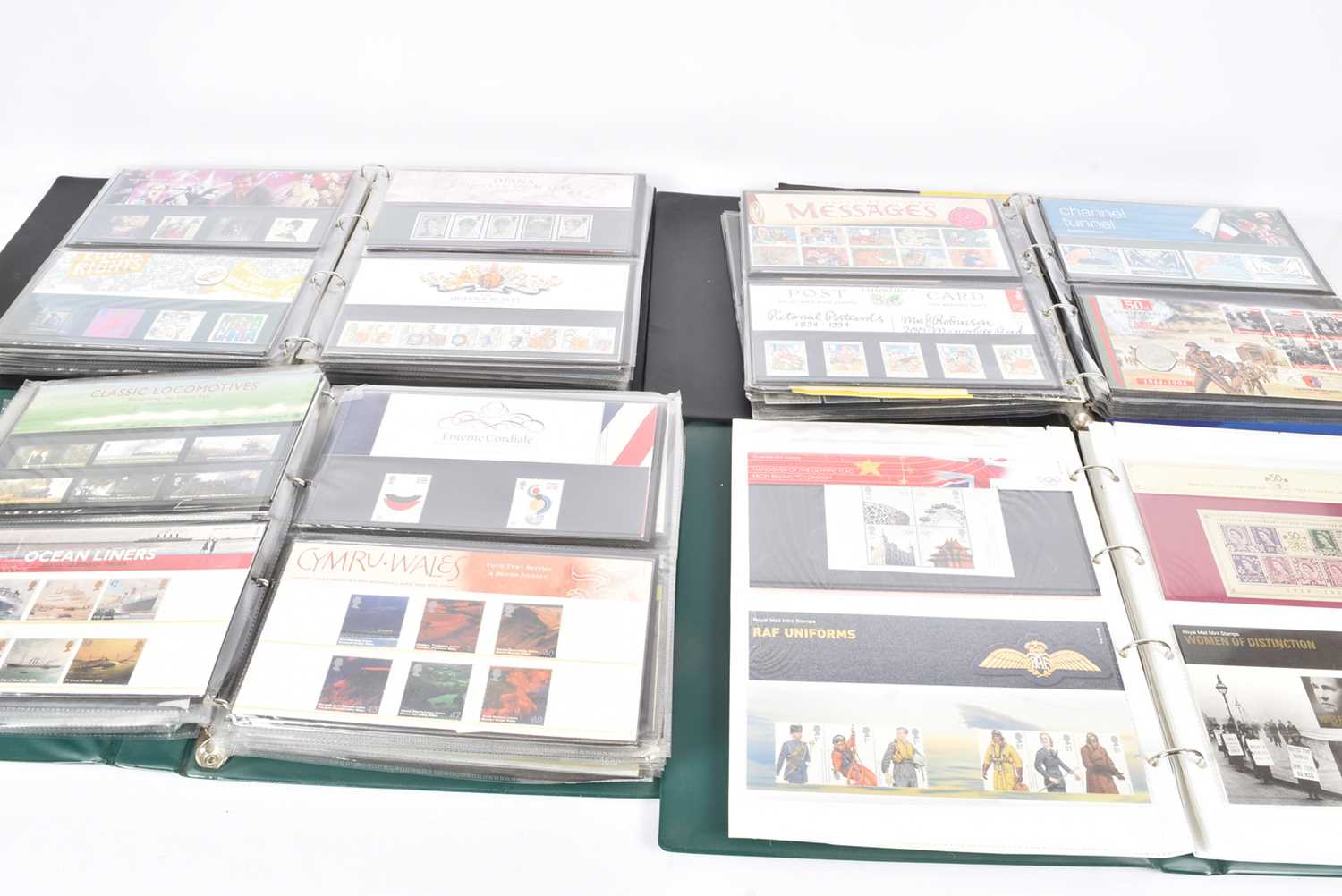 Lot 135 - An assortment of Presentation Packs