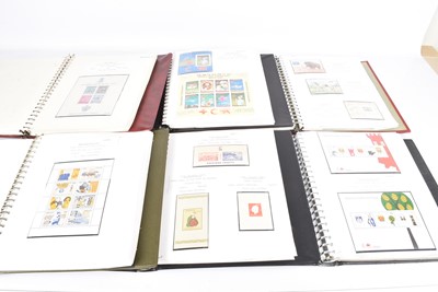 Lot 155 - A large collection of British and Overseas Stamps and FDCs