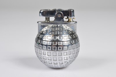 Lot 275 - A Ronson De-Light Golfball 'Bogey' lighter