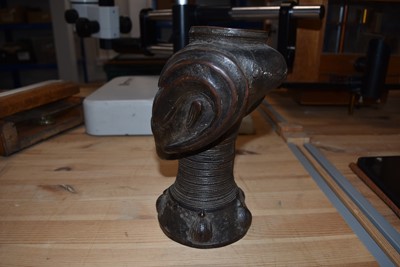 Lot 329 - A collection of African carved items