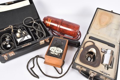 Lot 356 - An Electric Stethoscope