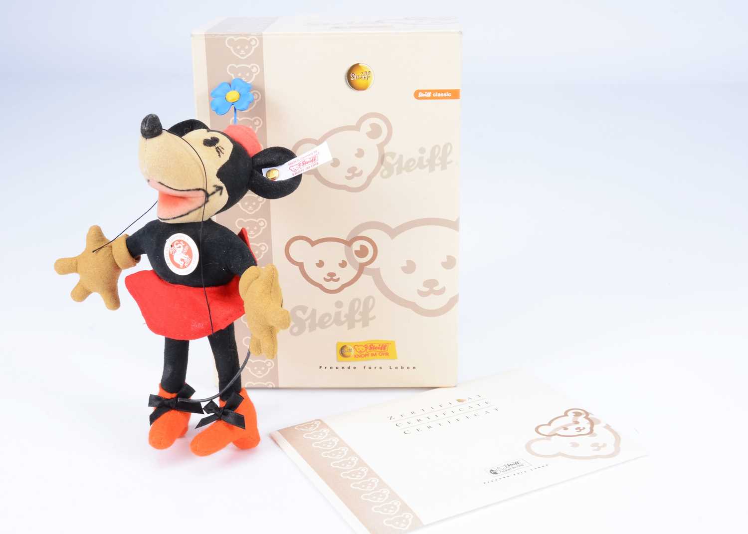 Lot 6 - A Steiff limited edition Minnie Mouse replica