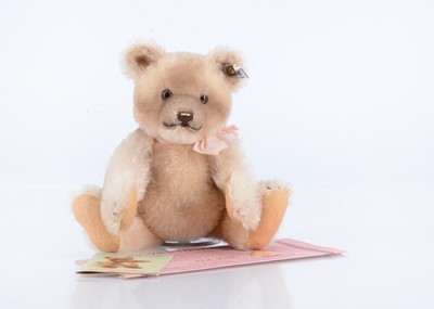 Lot 24 - A Steiff limited edition Jackie 1953 replica teddy bear