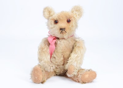 Lot 59 - A 1920/30s German musical teddy bear