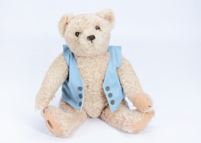 Lot 75 - A 1930s  Alpha Farnell teddy bear