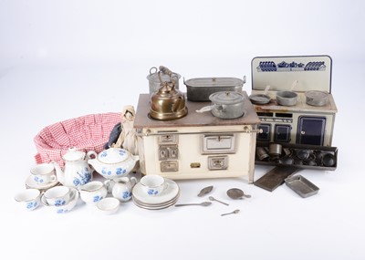 Lot 293 - A Märklin electric toy cooking range
