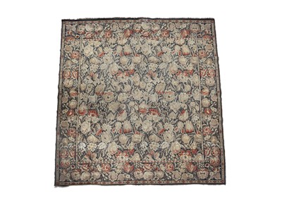 Lot 303 - An early 20th century machine woven tapestry carpet or wall hanging