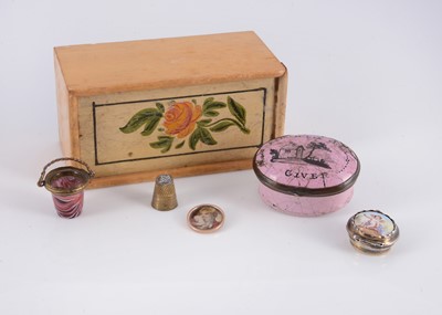 Lot 421 - An early 19th century Tunbridge ware white wood box with sliding lid