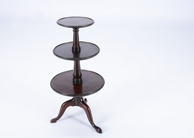Lot 472 - A mahogany apprentice dumb waiter