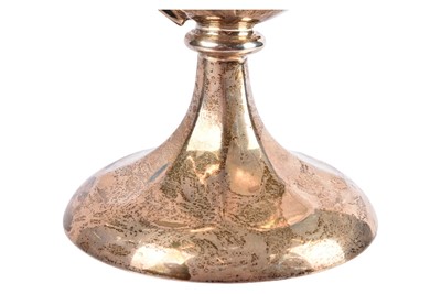 Lot 19 - A George V silver presentation trophy cup and cover