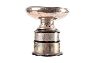 Lot 23 - A George V/George VI silver presentation rose bowl