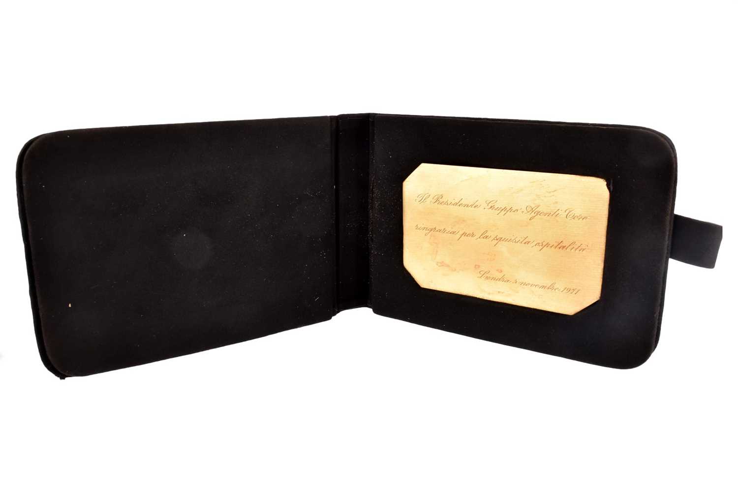 Lot 42 - A continental yellow metal 750 marked presentation plaque