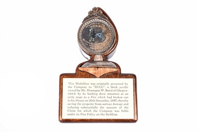 Lot 49 - A silver medallion