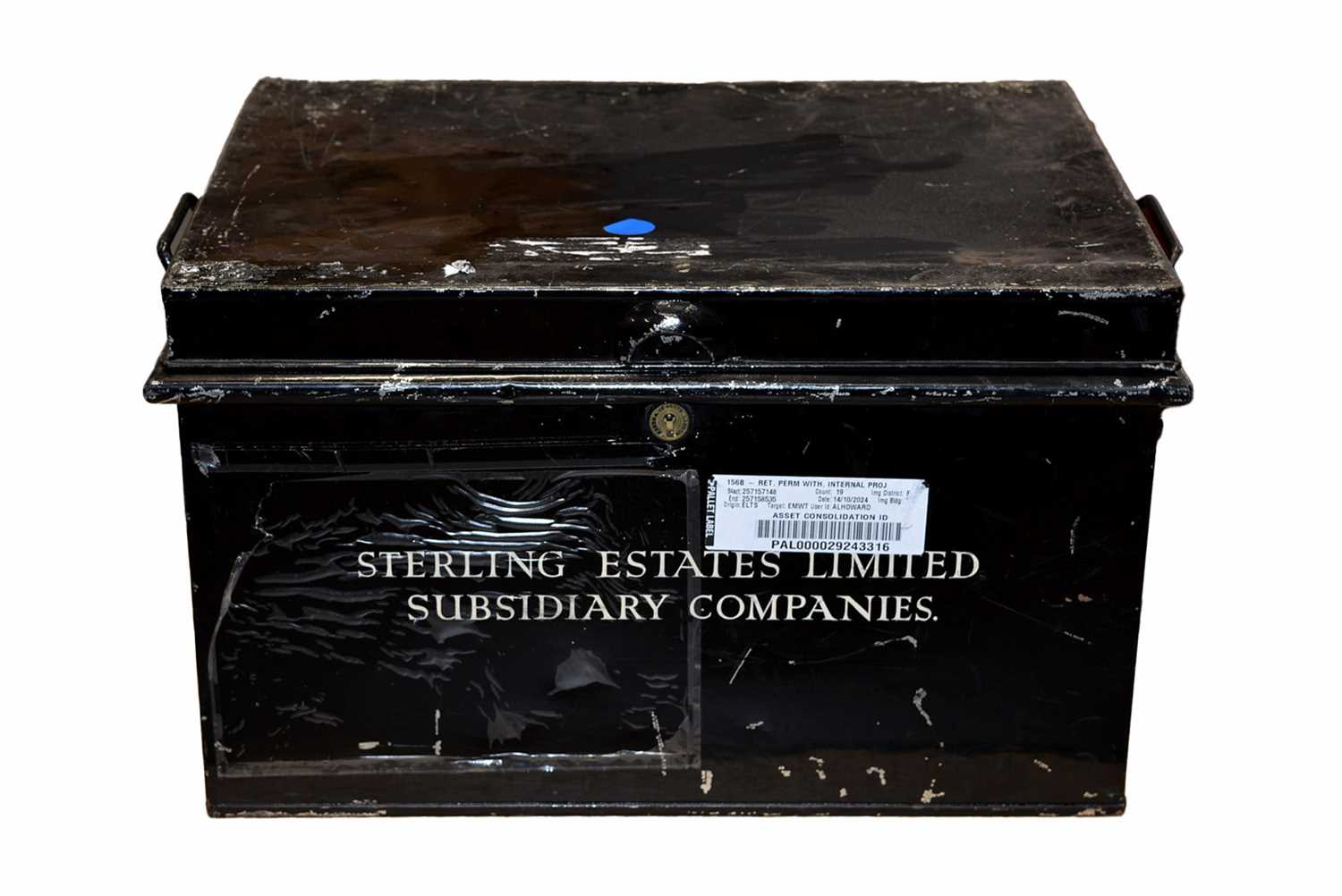 Lot 87 - A rectangular tin deed box