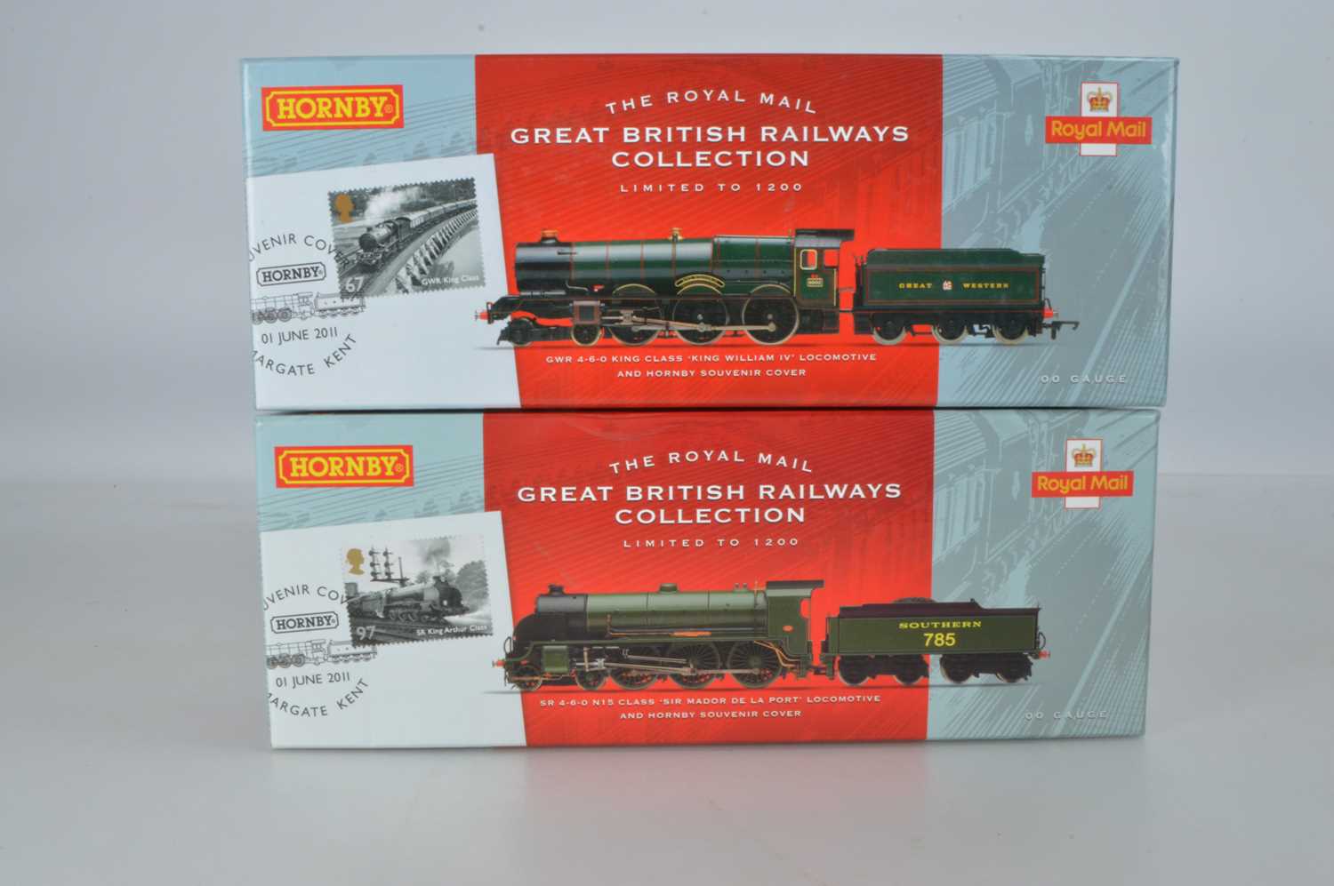 Lot 3 - Hornby (China) boxed 00 Gauge Royal Mail Great British Railways Collection SR and GWR Locomotives and Tenders (2)