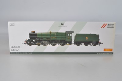 Lot 4 - Hornby (China) boxed National Railway Museum Special Edition 00 Gauge R3330 BR green King Class 6000 'King George V' Locomotive and Tender
