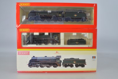 Lot 78 - Hornby (China) boxed 00 Gauge BR green Lord Nelson and King Arthur N15 Class Locomotives and Tenders (3)