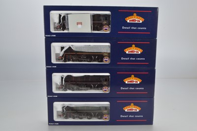 Lot 213 - Bachmann boxed 00 Gauge BR lined green and lined black Standard Class 5MT 4-6-0 Locomotives and Tenders (4)