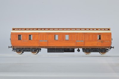 Lot 289 - Lawrence Scale Models OO Gauge kitbuilt LNER Teak Clerestory Guard's Luggage coach