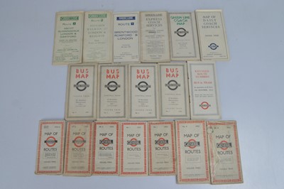 Lot 324 - 1931-1935 London General London Transport and Green line Pocket Timetables/Maps, (18)