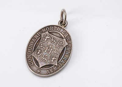 Lot 392 - LNER Oval Directors Pass