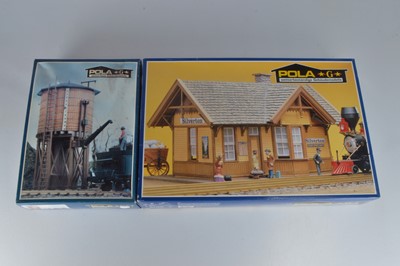 Lot 409 - Pola G Gauge American Silverton Station and Water Tower (2)