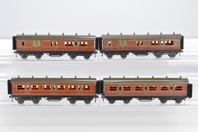 Lot 515 - Bassett Lowke O Gauge, Bing for Bassett Lowke Midland Railway 1921 series, 2 x all first and 2 x 3rd Brake