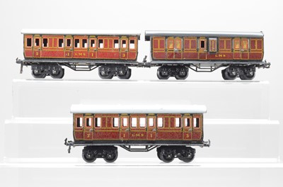 Lot 527 - Bassett Lowke O Gauge, Bing for Bassett Lowke LMS Shortie Coaches, 1921 &1924 series.  (3)