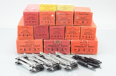 Lot 530 - Hornby O Gauge boxed track (14)