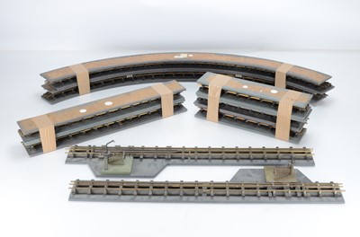 Lot 542 - Bassett Lowke O Gauge all brass 3- rail track (20)