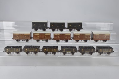 Lot 546 - Leeds Model Company 0 Gauge North Eastern Rolling stock,  (14)
