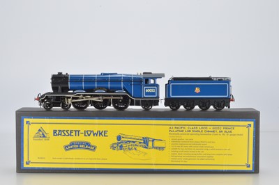 Lot 632 - Gorgi /  Bassett Lowke O Gauge BL 90019 4-6-2 Loco and Tender BR blue 'Prince Palatine' No 60052, limited edition 17