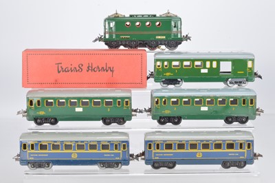 Lot 661 - French Hornby O Gauge, post war Locomotive and Rolling Stock (6)
