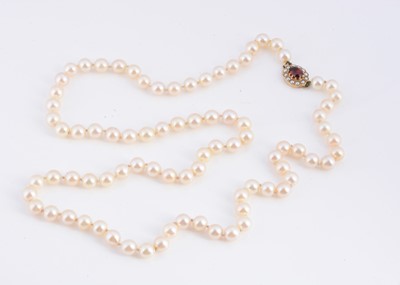 Lot 14 - A uniform knotted cultured pearl necklace, with 9ct gold clasp