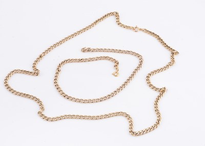 Lot 20 - A 9ct gold curb chain necklace