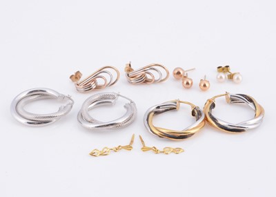 Lot 63 - A collection of 9ct gold earrings