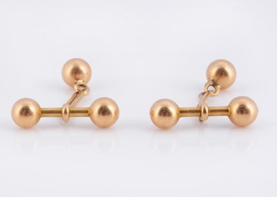 Lot 85 - A pair of yellow metal ball t-bar cufflinks