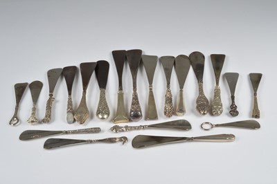 Lot 232 - Twenty silver handled shoe horns