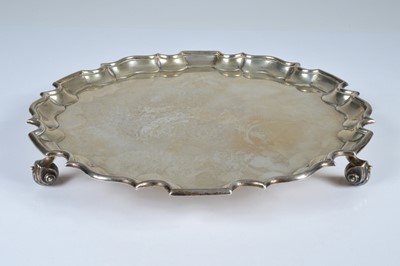 Lot 282 - A large George V silver salver by Thomas Bradbury & Son
