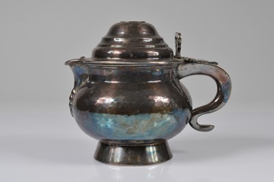 Lot 365 - An Edwardian period Sheffield plate covered jug probably by Barker Ellis