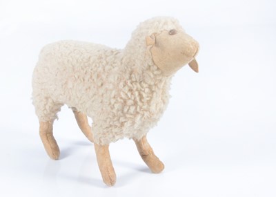 Lot 18 - A German wool plush sheep, circa 1910