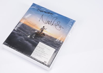 Lot 367 - CDs / Signed